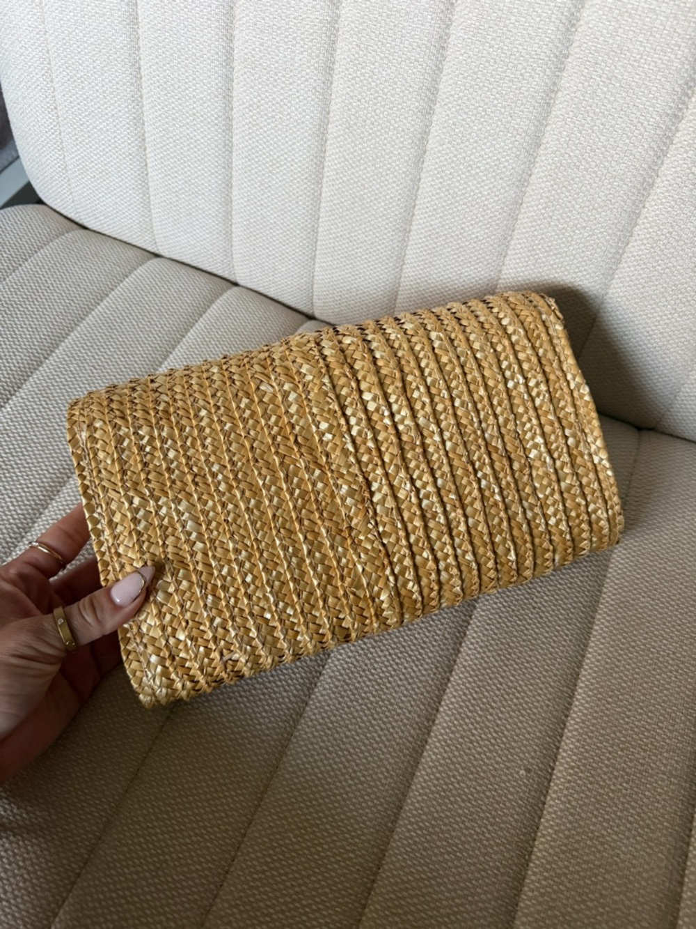 Woven Straw Clutch - Natural Straw - Picture 6 of 8